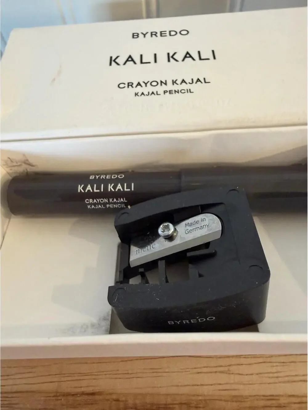 BYREDO Kali Kali Crayon Kajal Eyeliner Pencil 2.4g Authentic Makeup